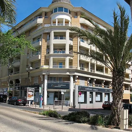 Palais Milton * Cannes